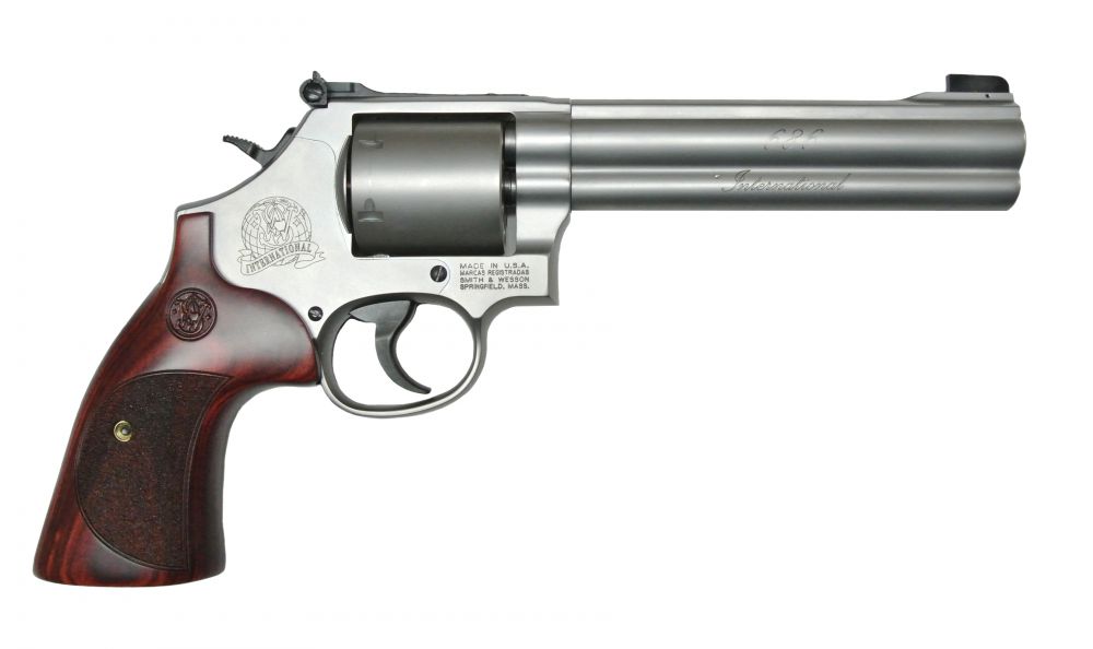 Smith & Wesson 686 10125 International